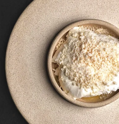 Helado de leche de cabra. Kurt Schmidt en 99 Restaurante
