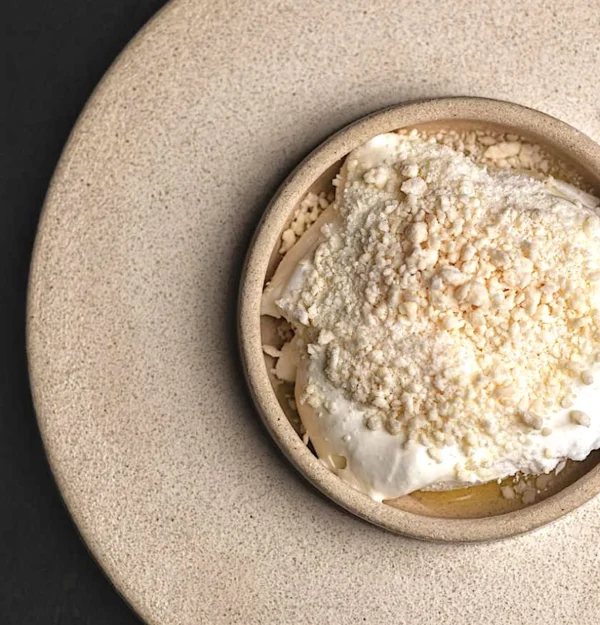 Helado de leche de cabra. Kurt Schmidt en 99 Restaurante