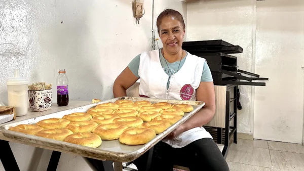Socorreo Isaza en El Buen Pandequeso.