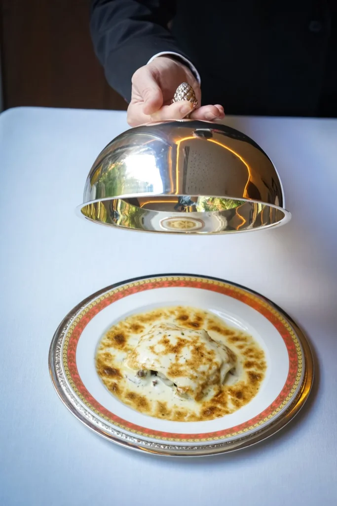 Raviolis con setas, trufa y foie. 
