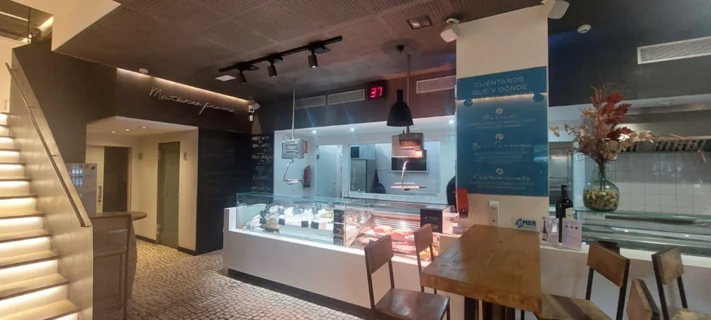 Materia prima: un mercado con cocina 1