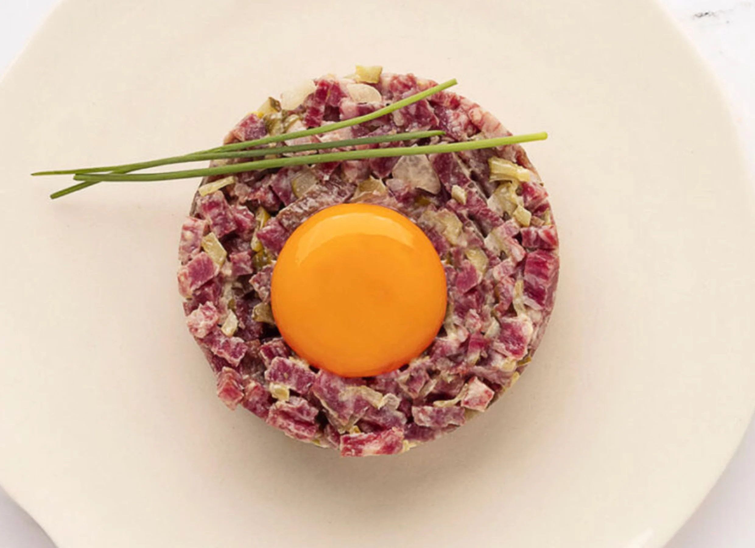 Tartar de salchichón de bellota ibérico