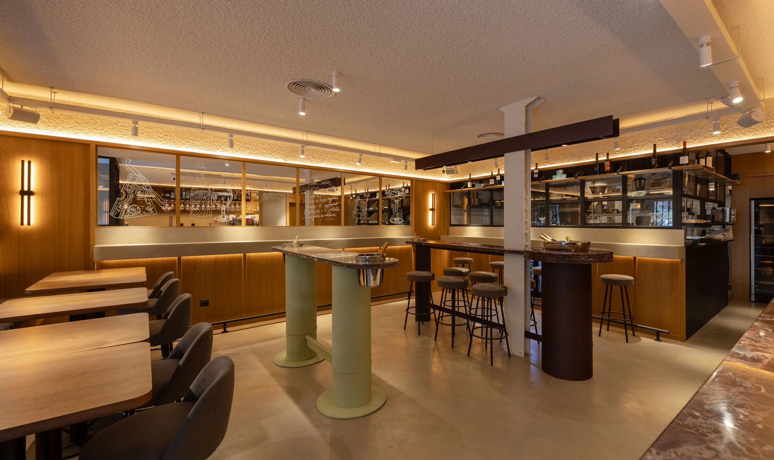 Un bar con alma de restaurante 1
