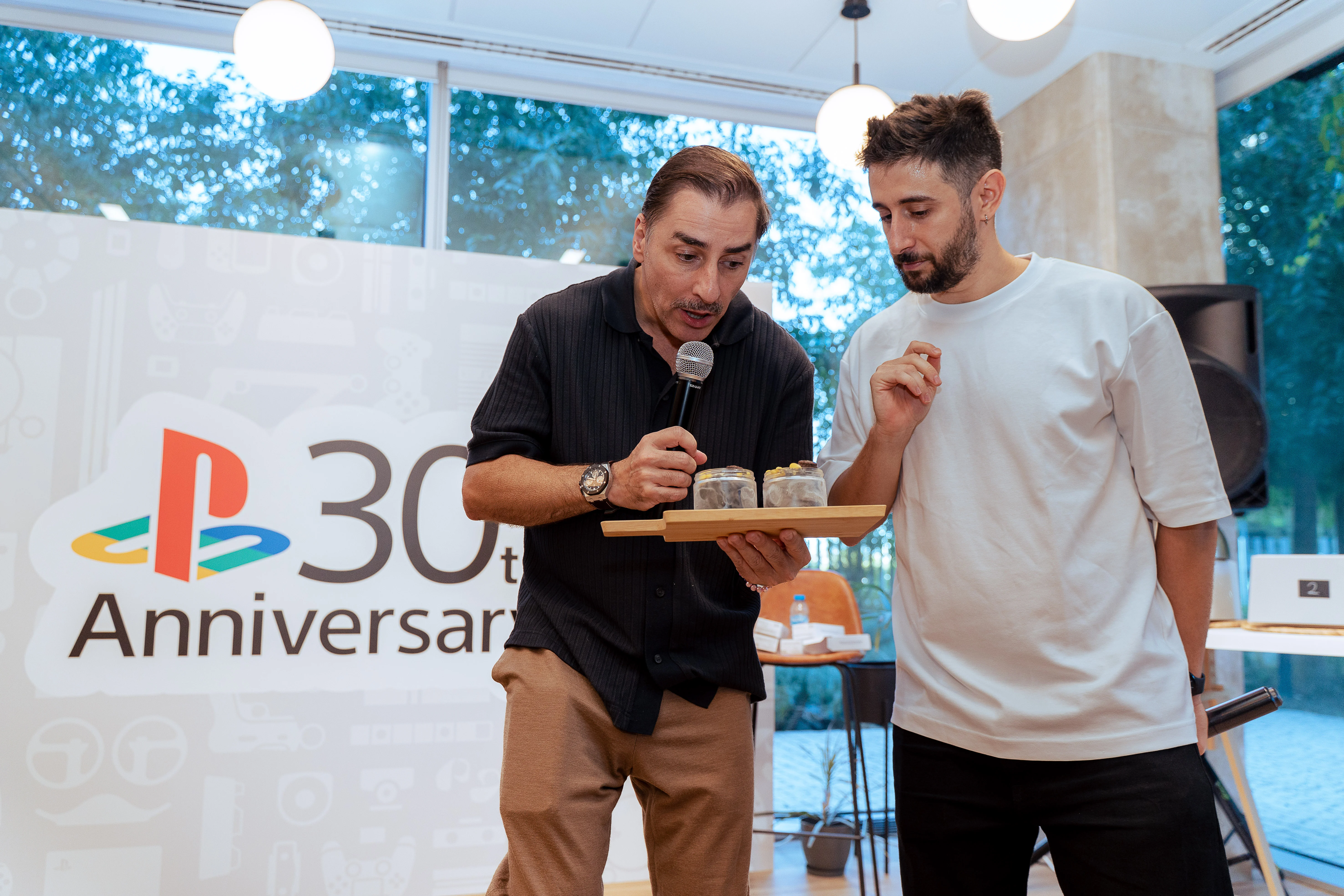 Jordi Roca transforma PlayStation en helado por su 30 aniversario 0