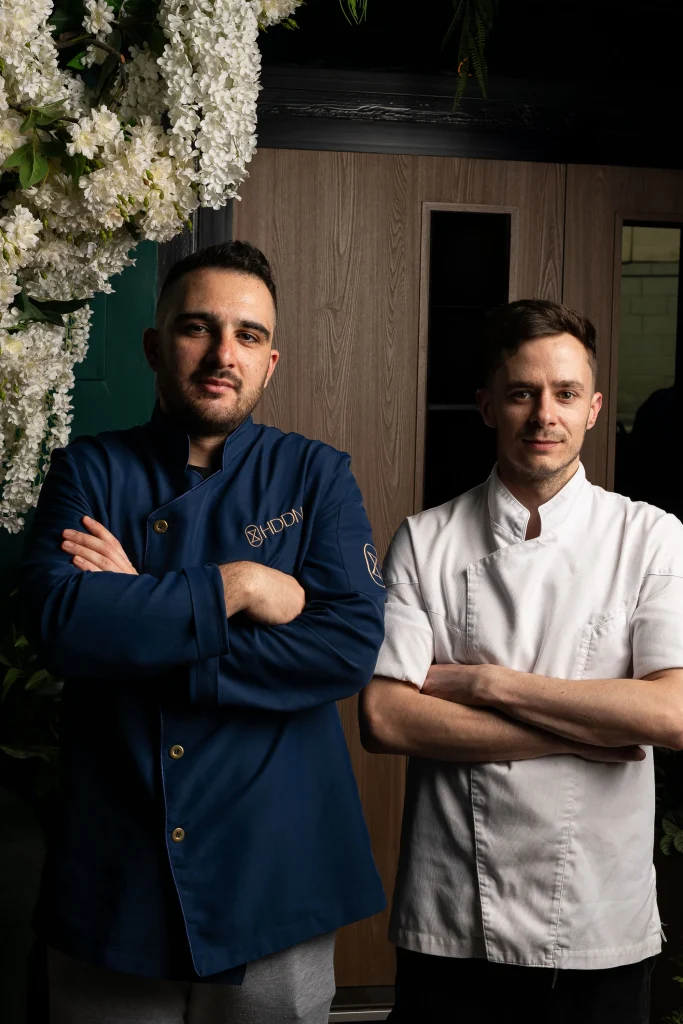 Llega la cocina líquida: ¡cócteles de callos, porco y gallo de Mos! / Cooperantes 0