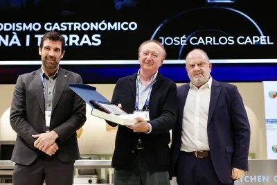 Premio de periodismo gastronómico Pau Alborna 1