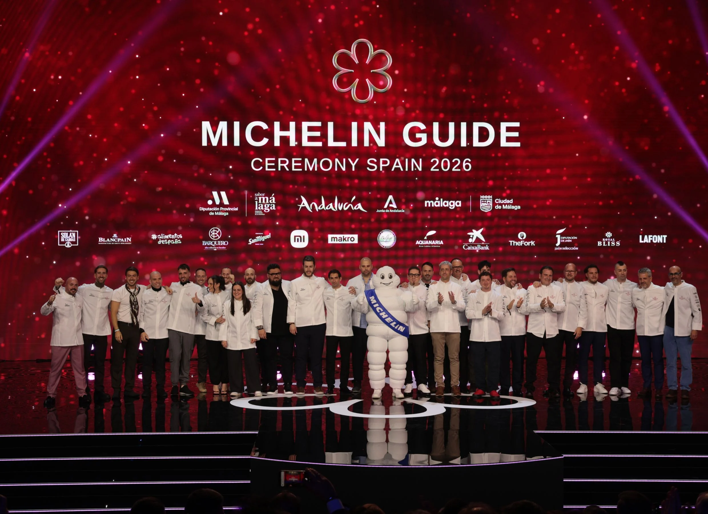 Albert Adrià pone al auditorio en pie al recibir una esperada segunda estrella Michelin 0