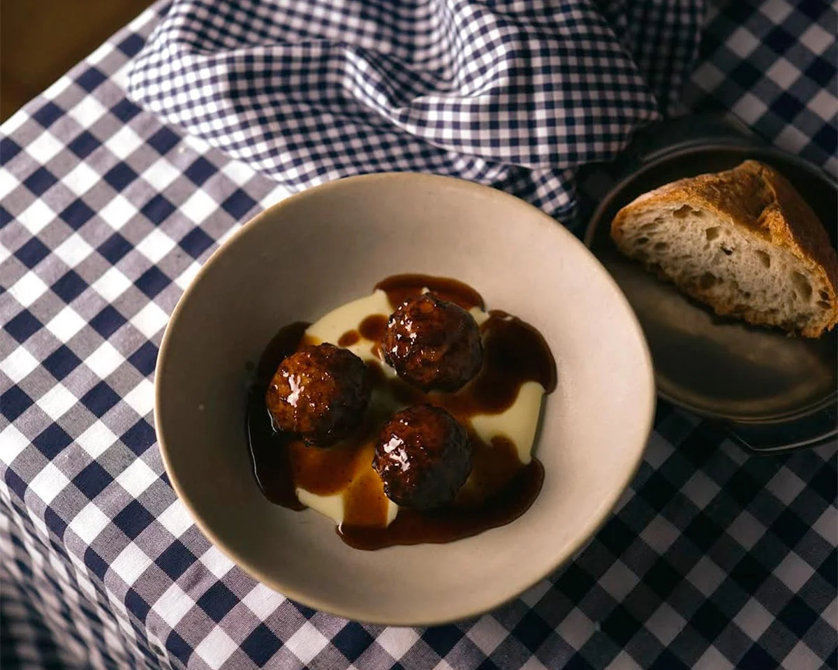 albóndigas de baxurde (jabalí) en Masta