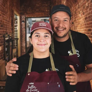 Maira y Joaquín, creadores de Taller 9215