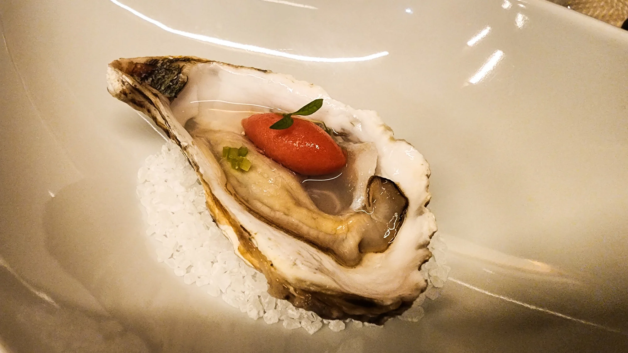 Ostra con granizado de guayaba