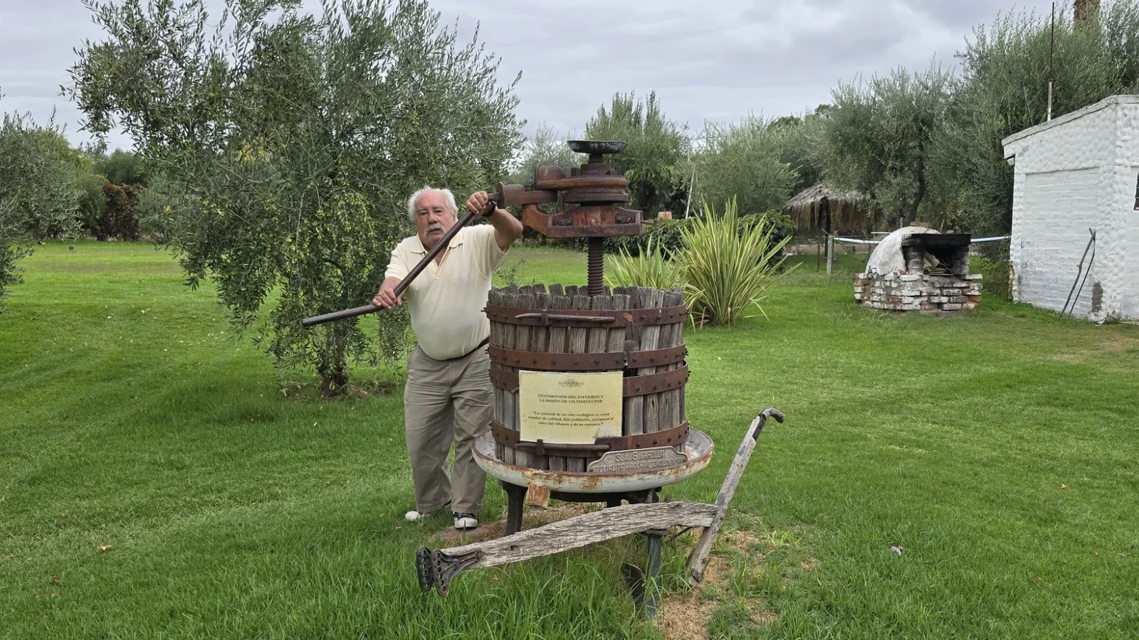 Ángel Mendoza, enólogo argentino