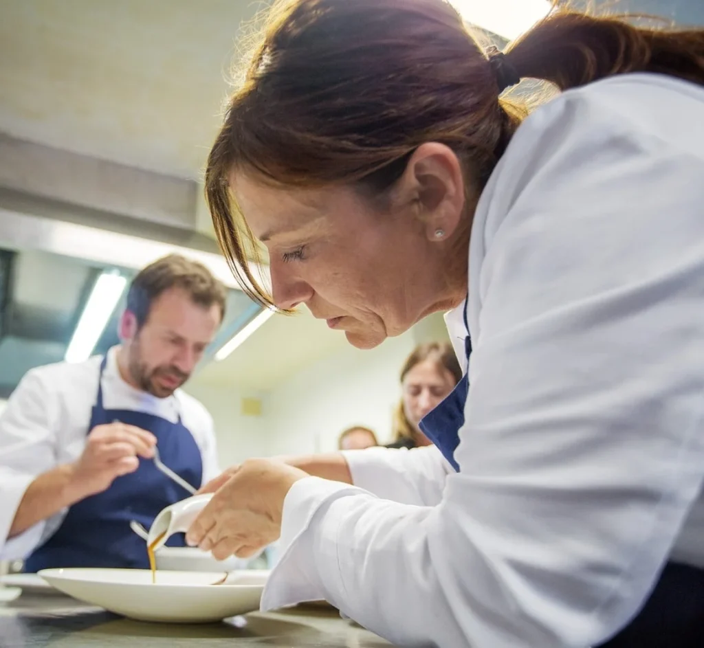 Esther Manzano Casa Marcial