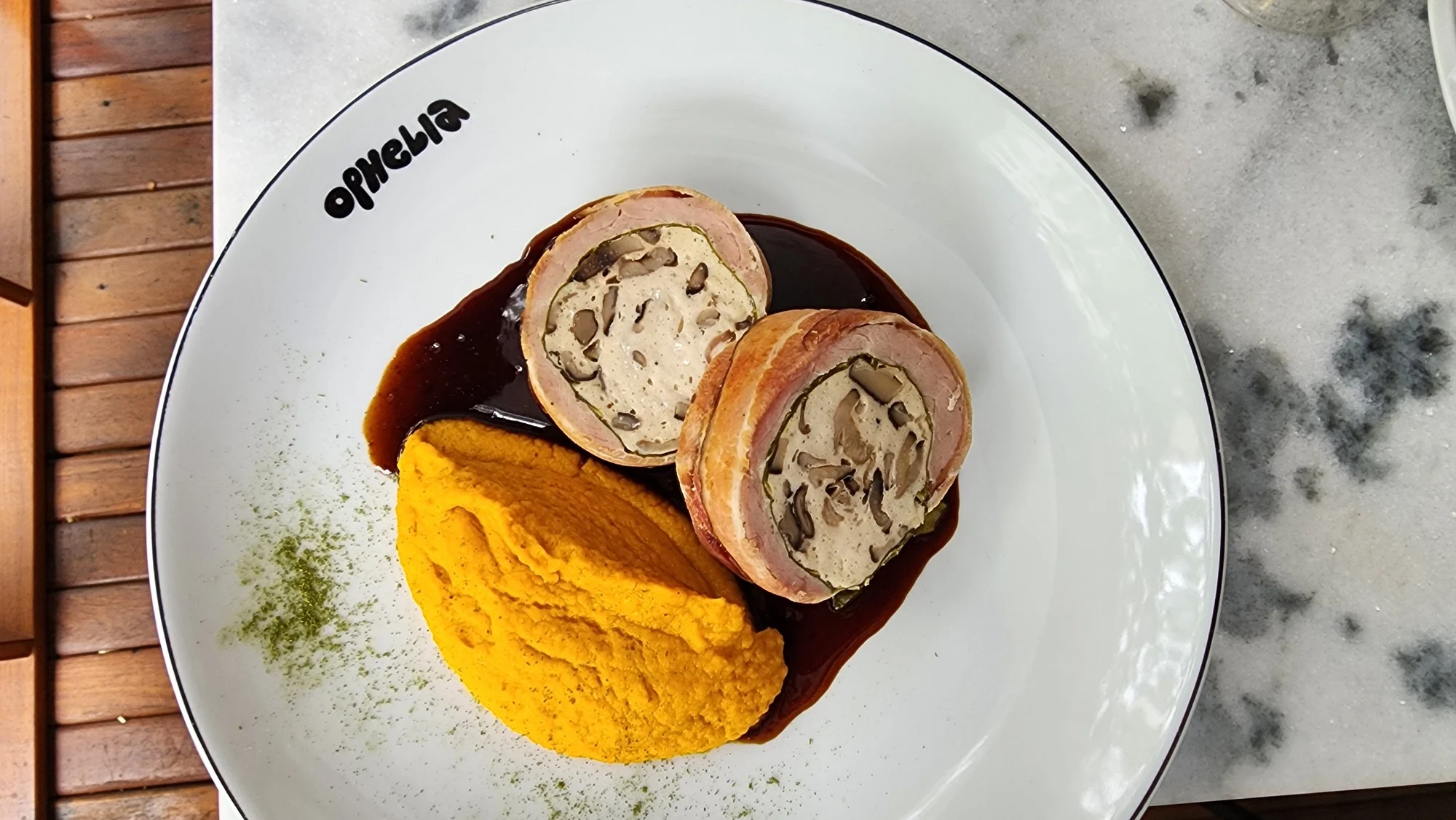 Ballotin relleno de setas