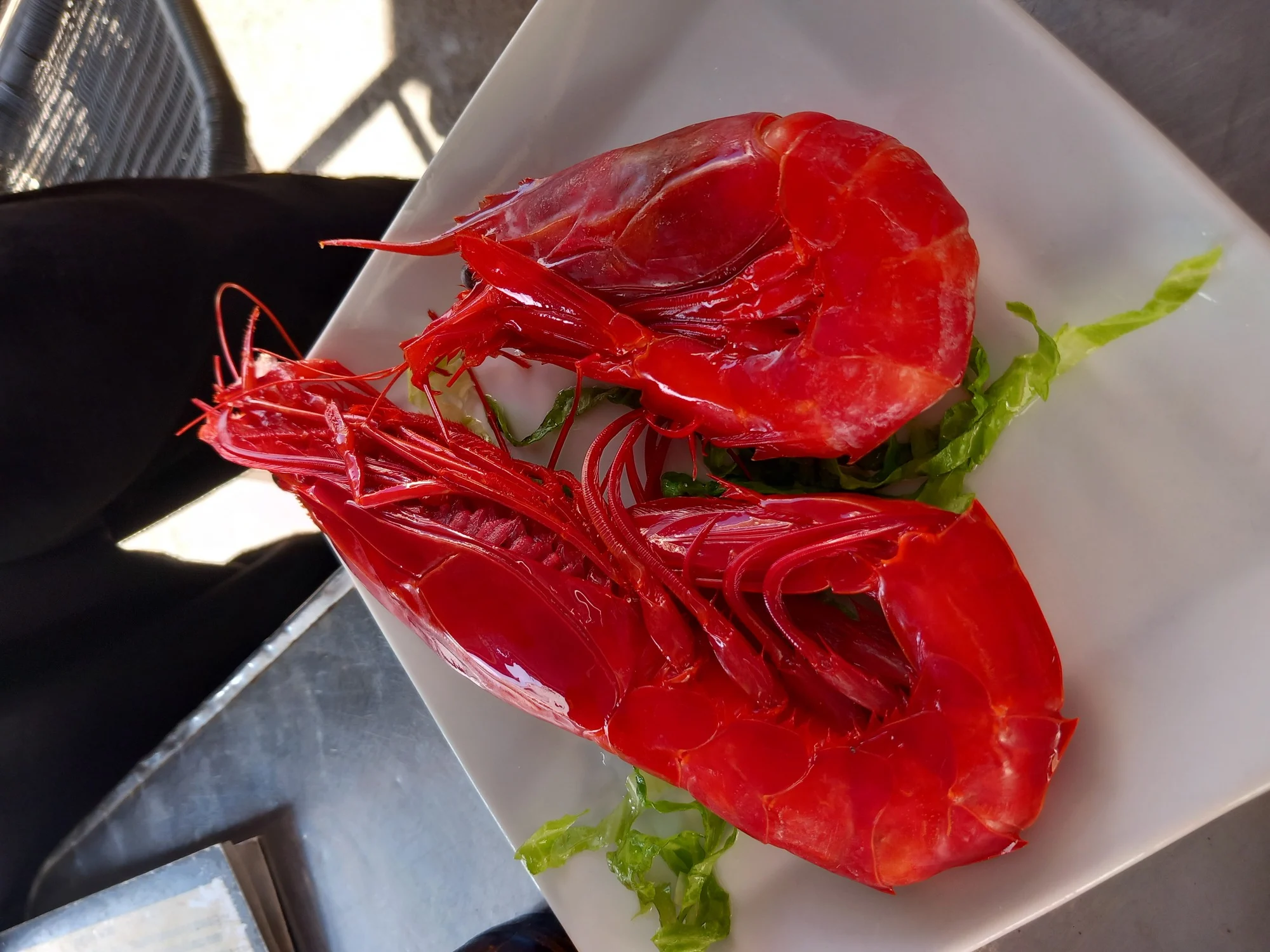 Carabineros en el bar El Quemao, de La Santa.