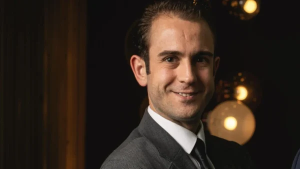 Javier Gil, camarero del año 2026