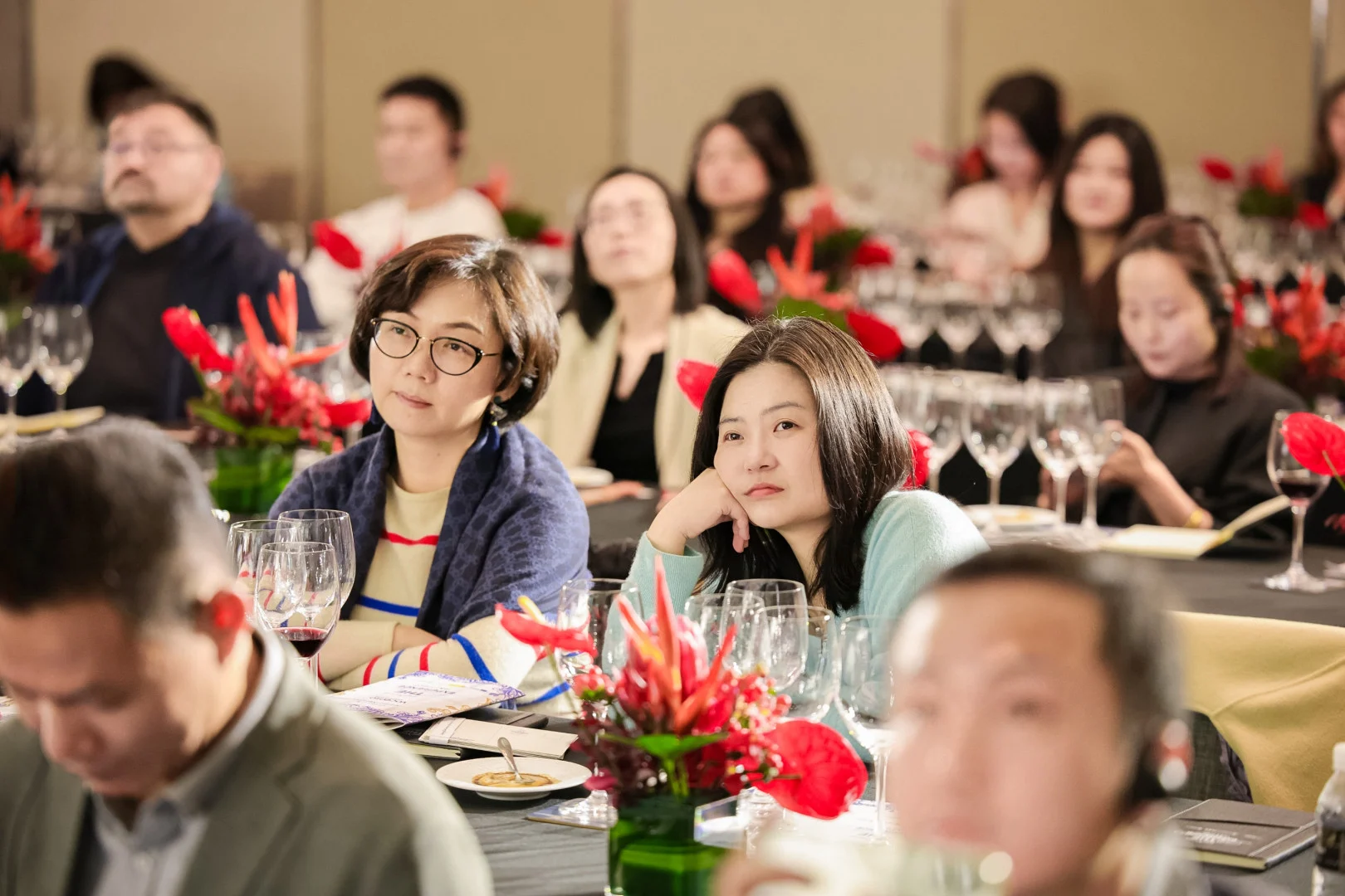 el público no se perdió un segundo de las cinco horas de ponencias.