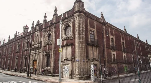 El ex convento de San Hipólito.