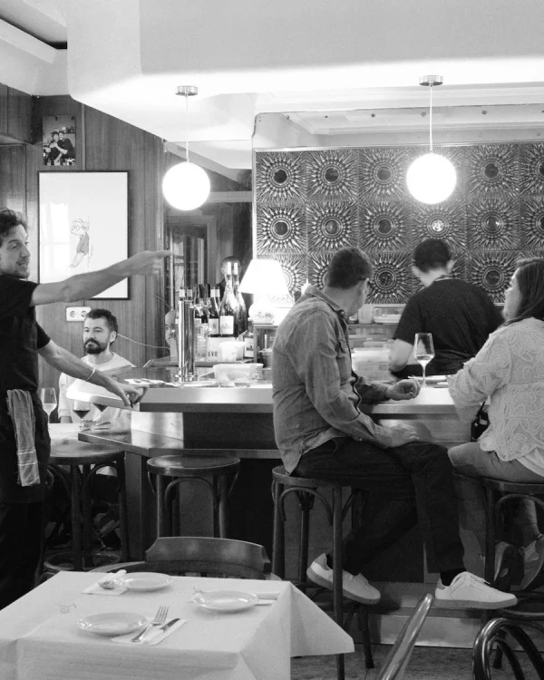 Ambiente del bar La Capa