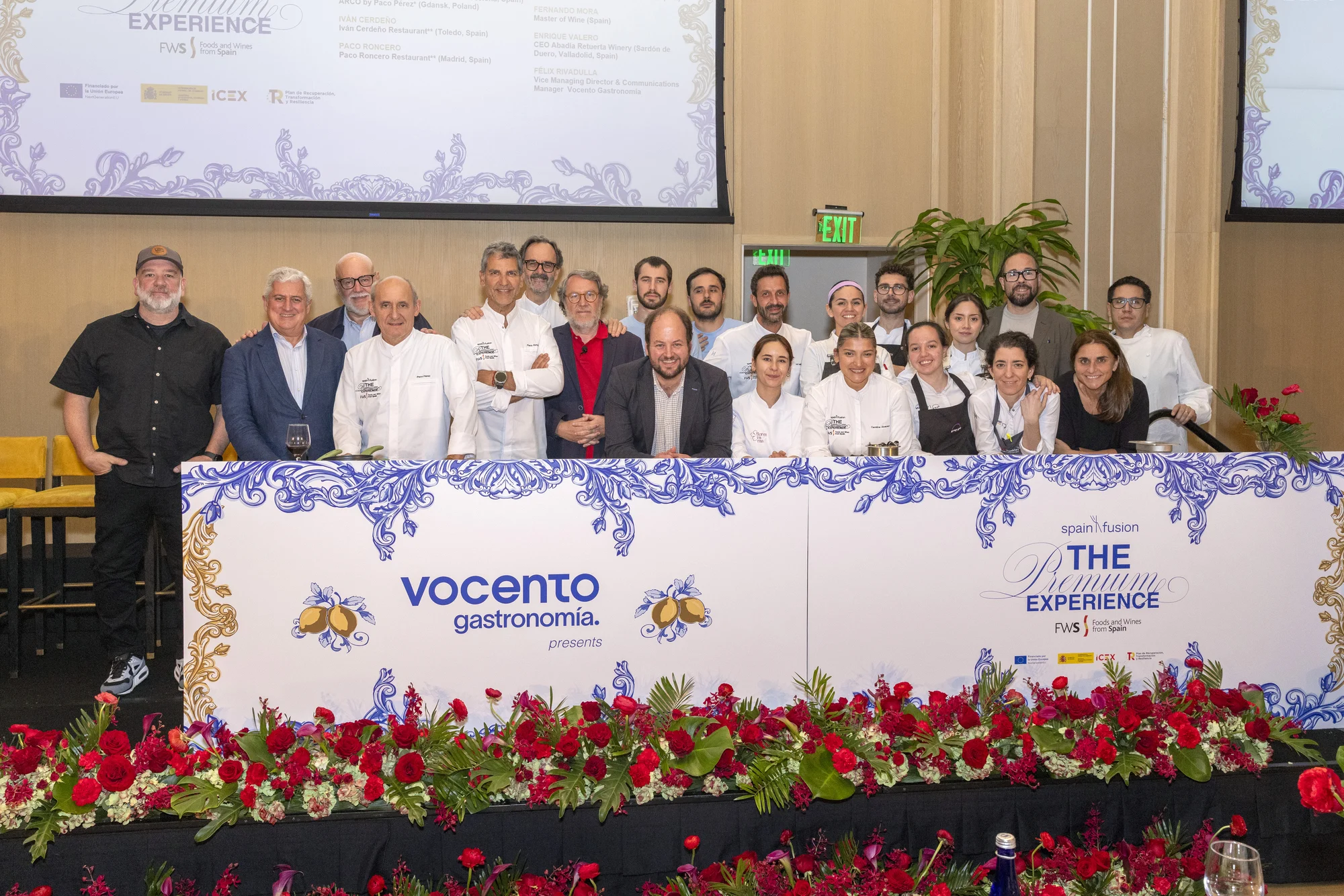 Spain Fusion Tampa, los embajadores de la gastronomía y el equipo junto a Pablo Conde, director general de Desarrollo de Negocio Internacional de ICEX