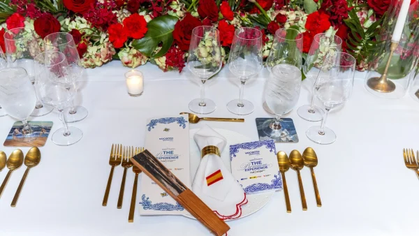 Spain Fusion Tampa. La mesa vestida para la cena de gala ofrecida por la Oficina Comercial de la Embajada de España.