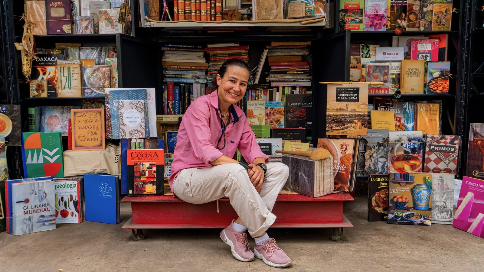 Adanari Amezcua, librera culinaria de la Ciudad de México.