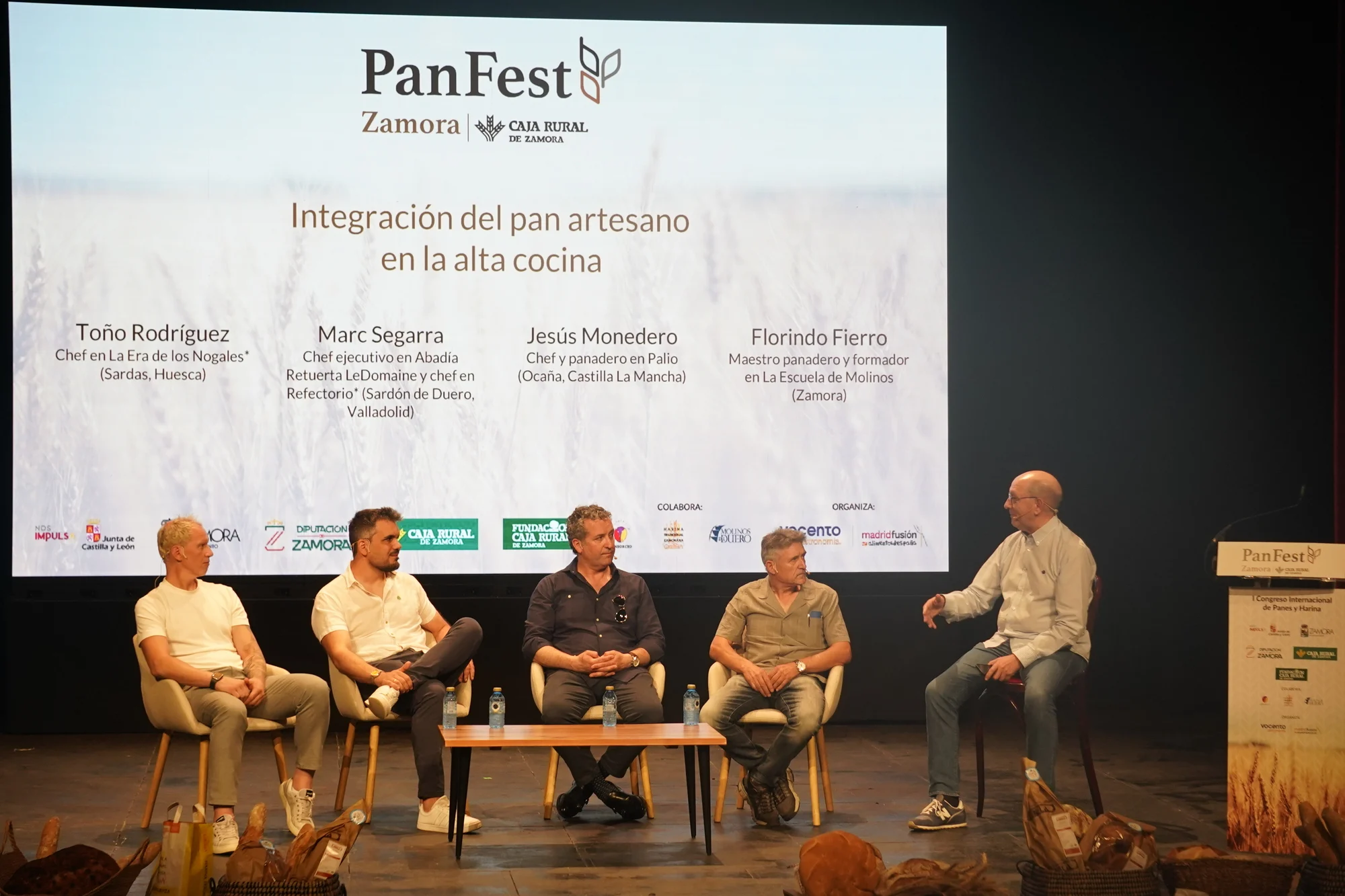 PanFest 2026. El trato, con frecuencia malo o mediocre, del pan en la hostelería, fue objeto de debate en la primera jornada.