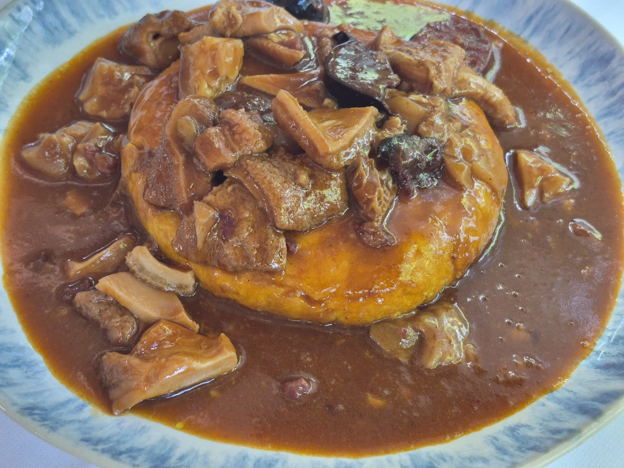 Tortilla con callos